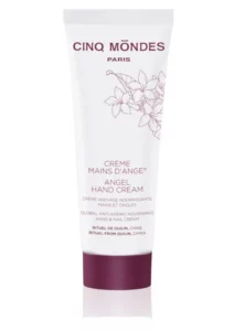 Crème Mains d’Ange Cinq Mondes.Crème mains hydratante inspirée de la pharmacopée chinoise qui protège et adoucit la peau.